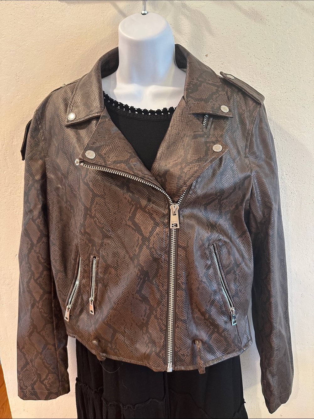 Levi Strauss brown faux leather jacket, L, zipper